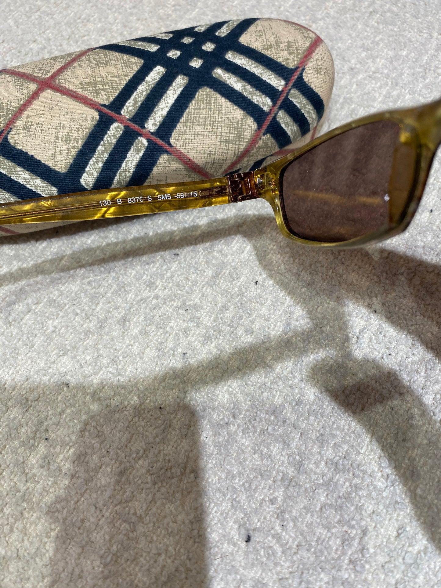 Lunettes de soleil Burberry