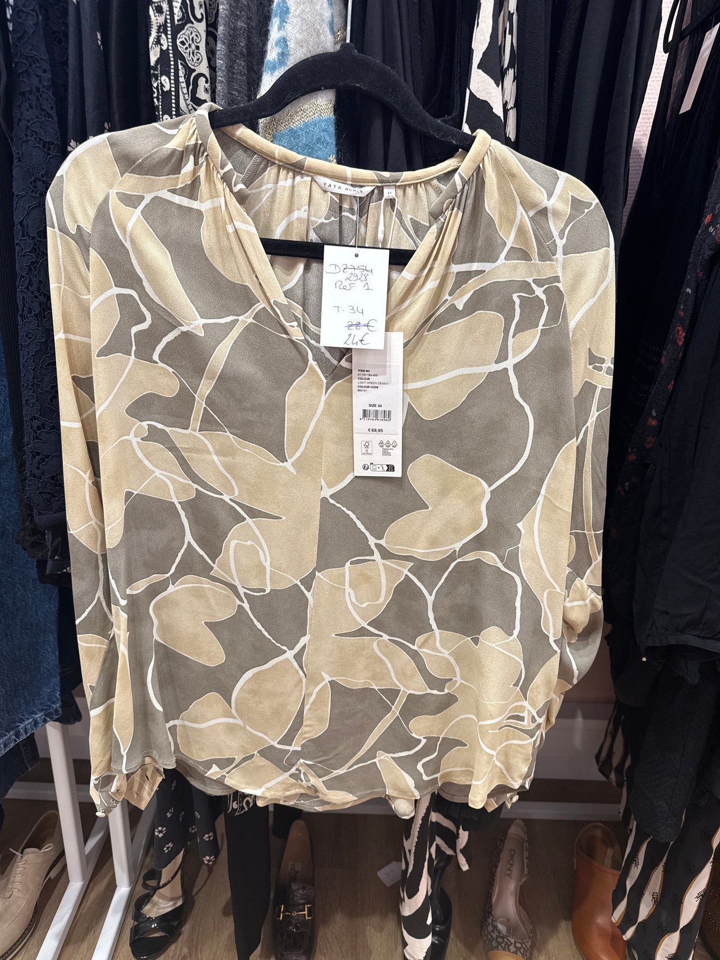 Blouse Yaya neuve T.34/36