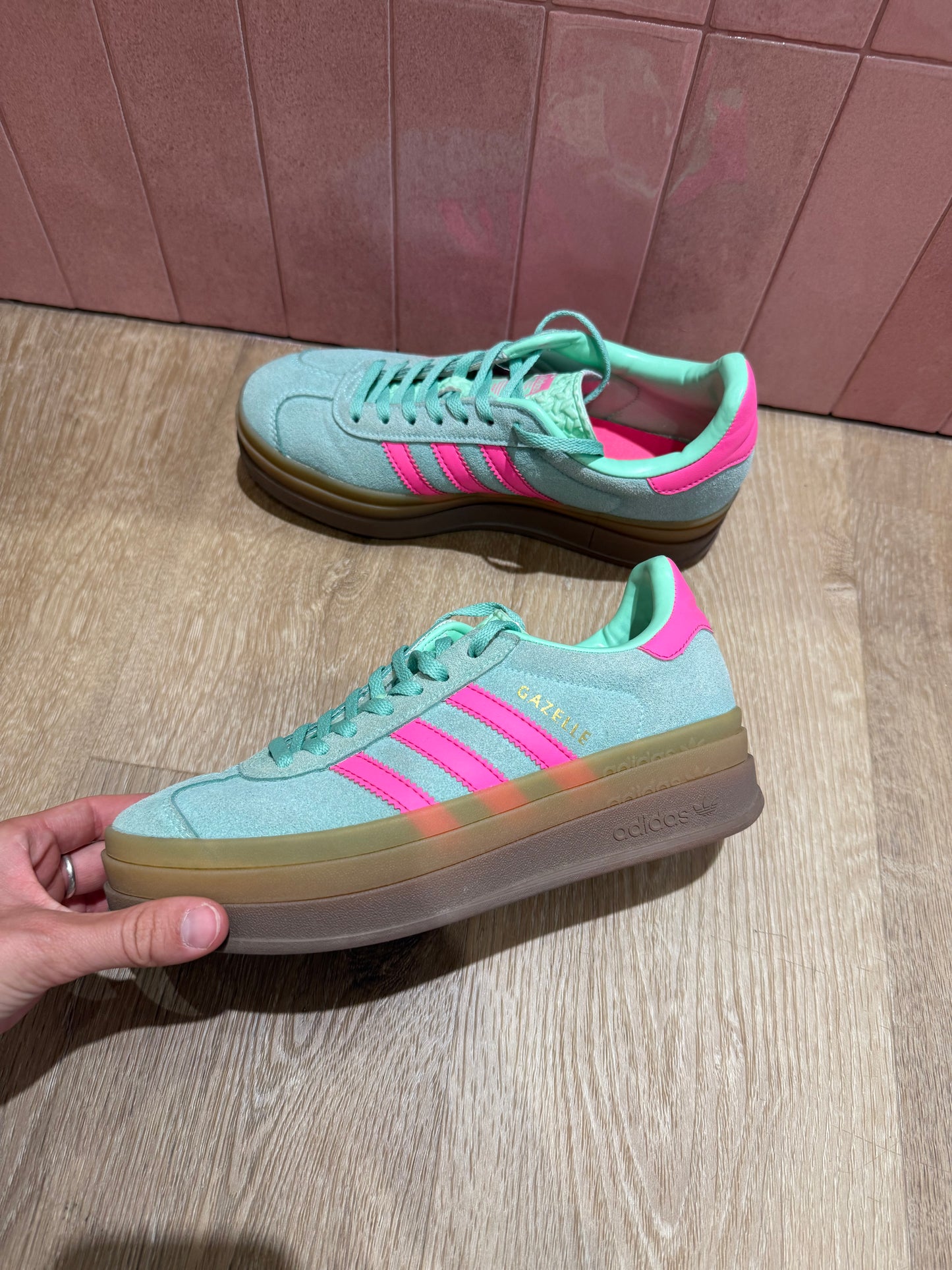 Baskets adidas gazelle T.38