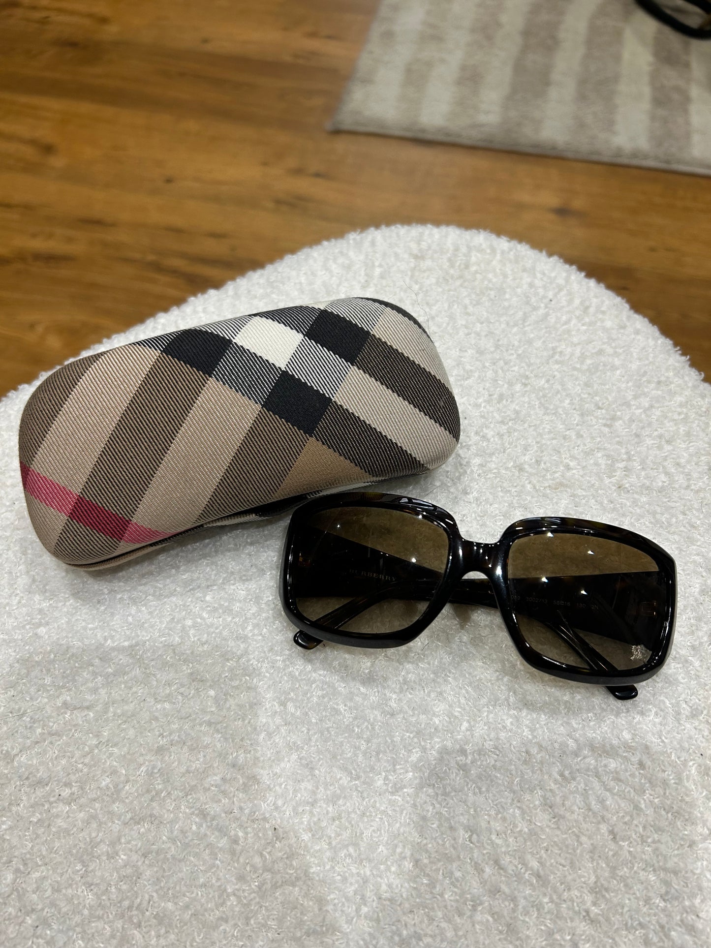 Lunettes de soleil Burberry