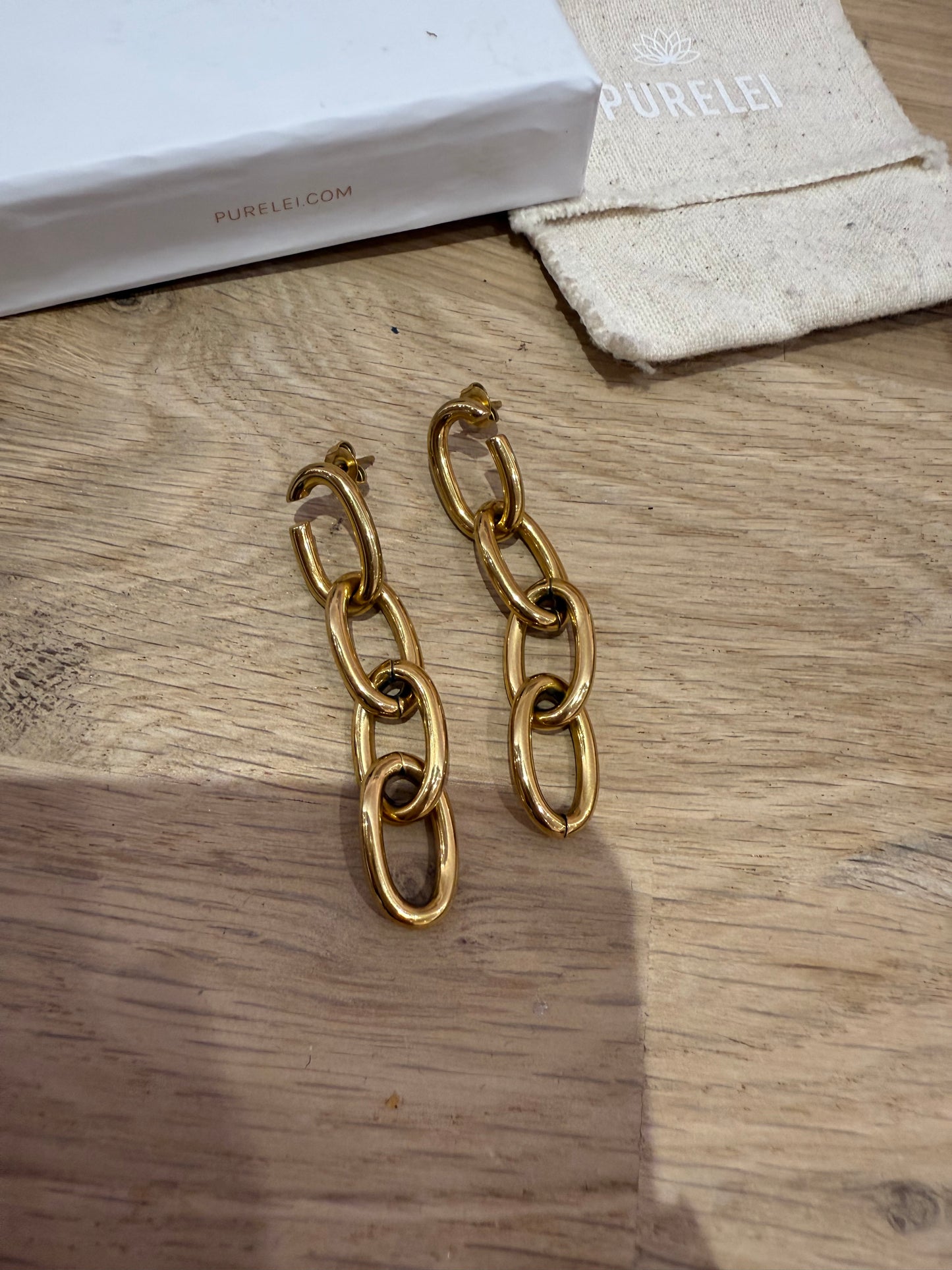 Boucles d’oreilles doré purelei