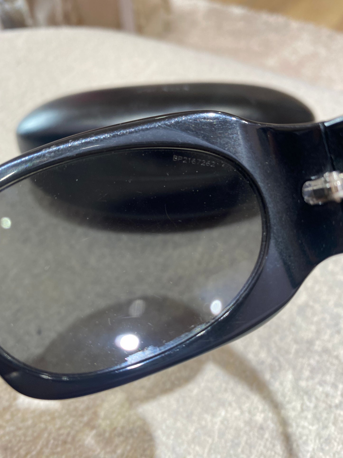 Lunettes de soleil Prada