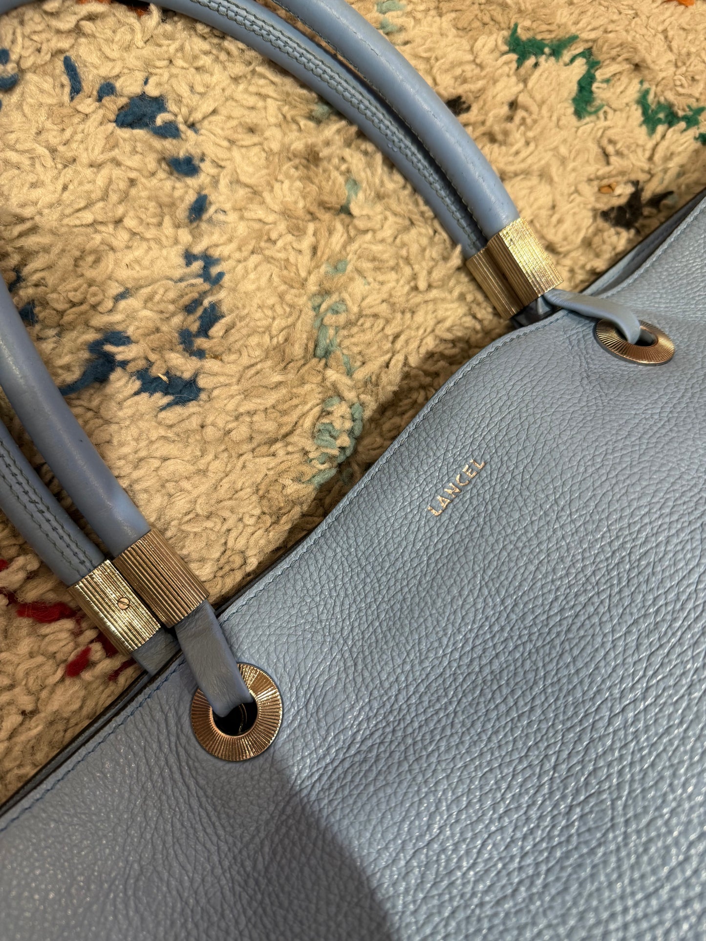 Sac bleu cuir Lancel