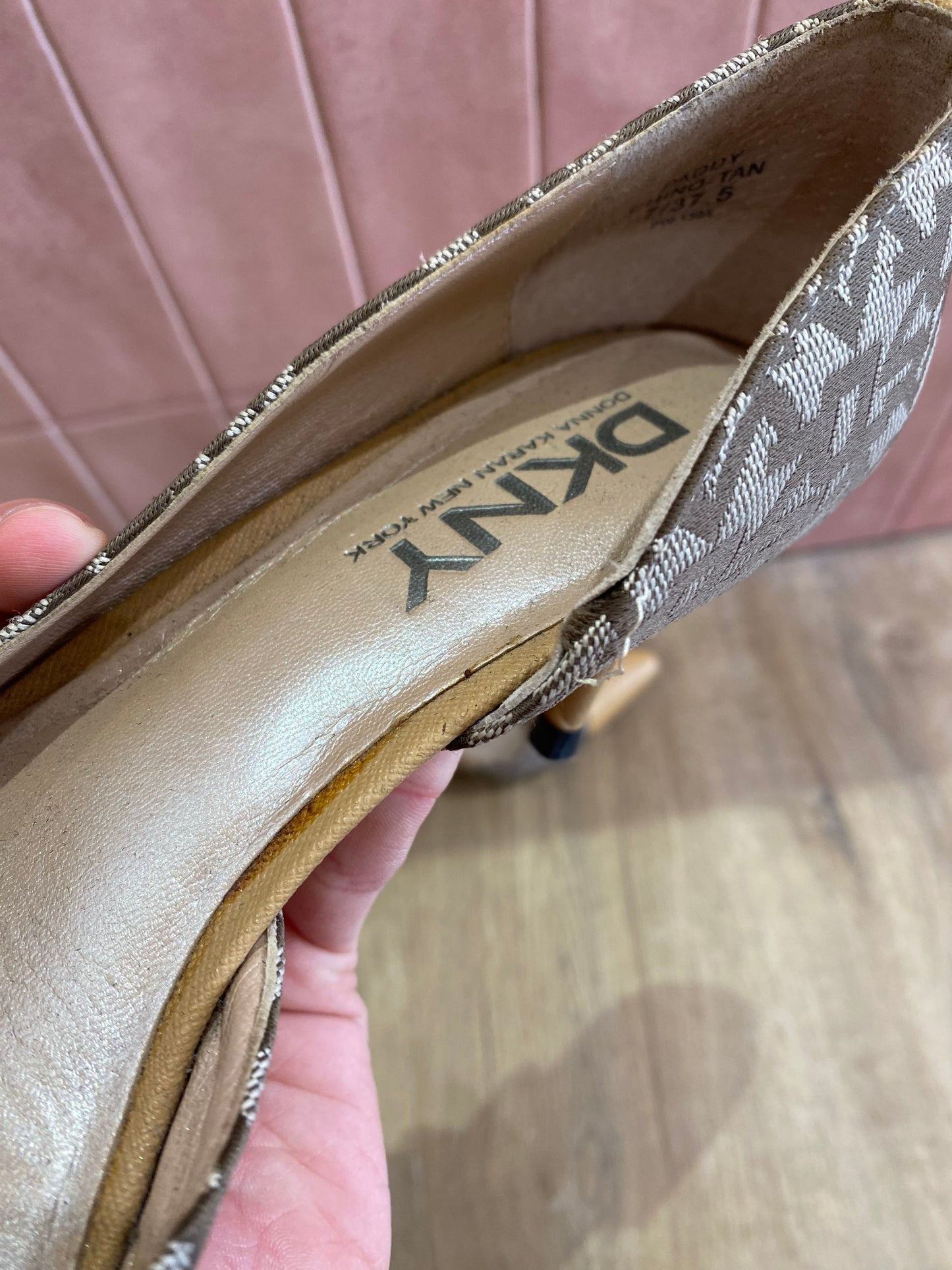 Escarpins DKNY taille 37.5