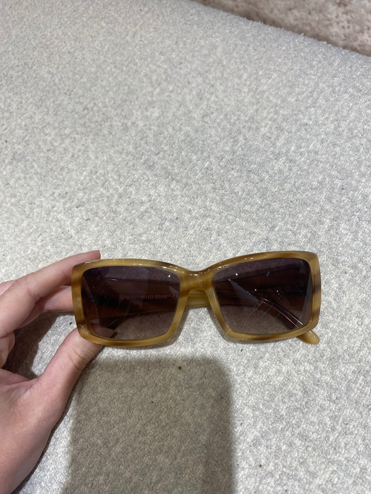 Lunettes de soleil Miu Miu