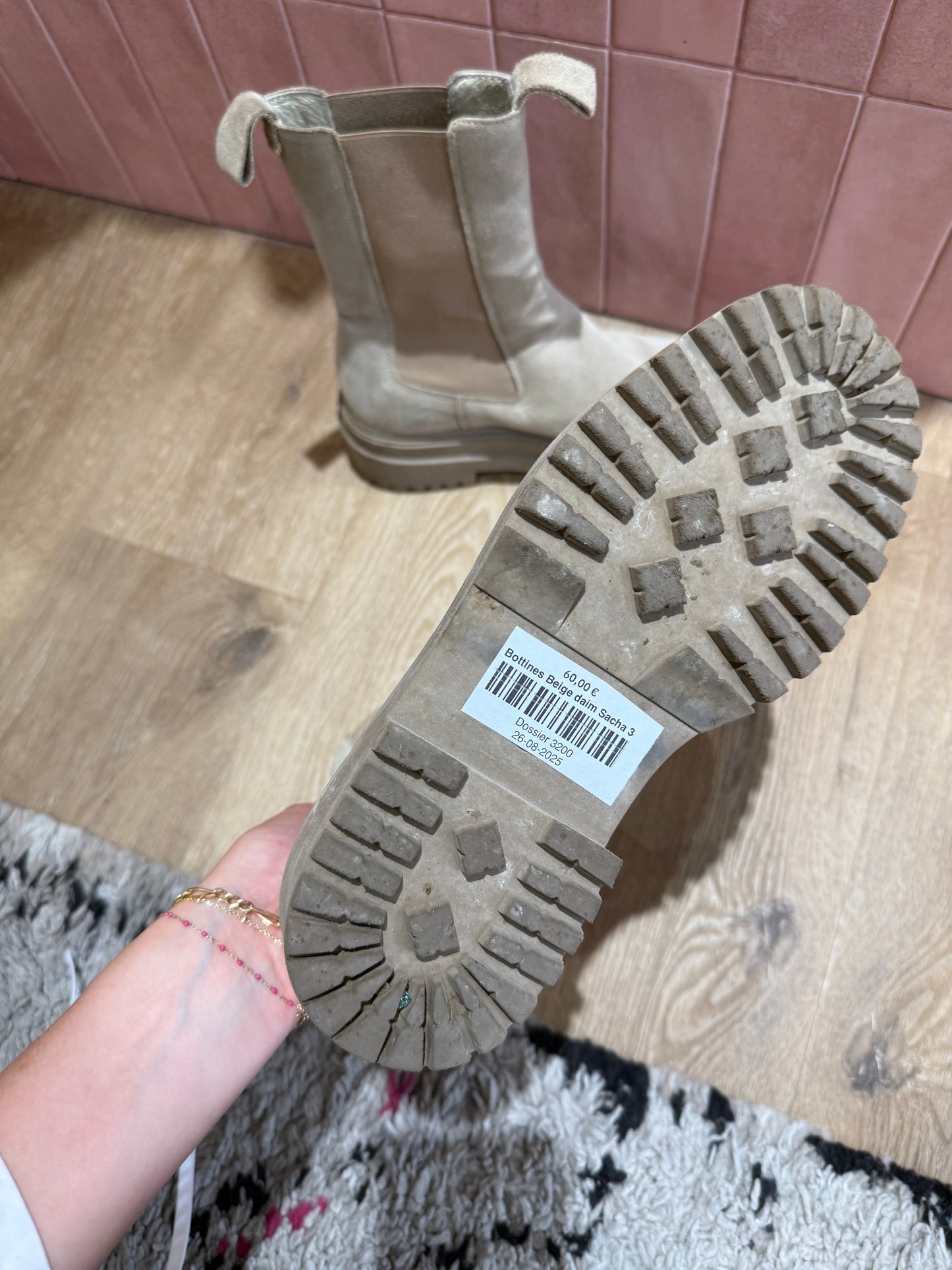 Bottines Beige daim Sacha 38