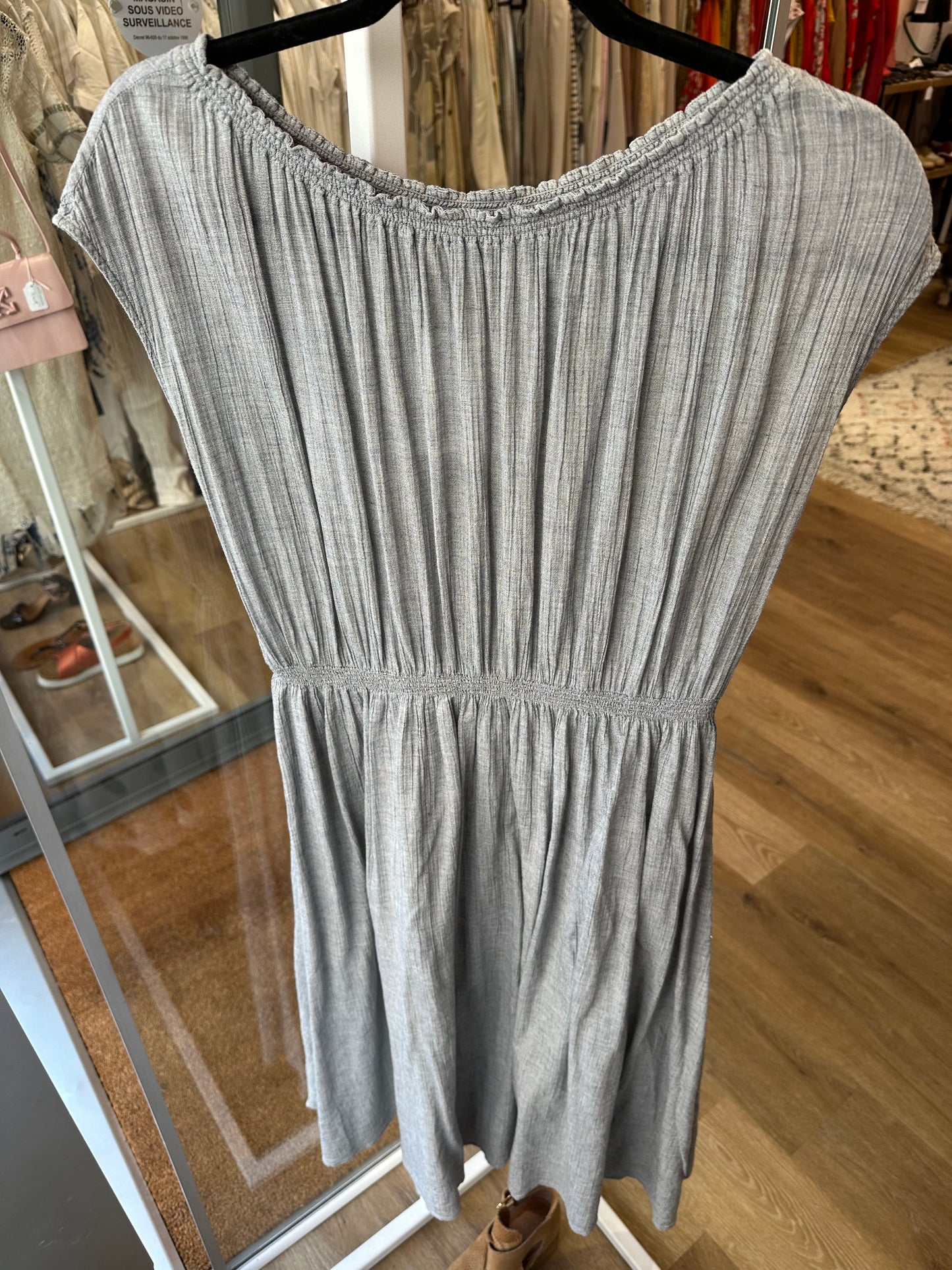 Robe Comptoir des cotonniers T.40