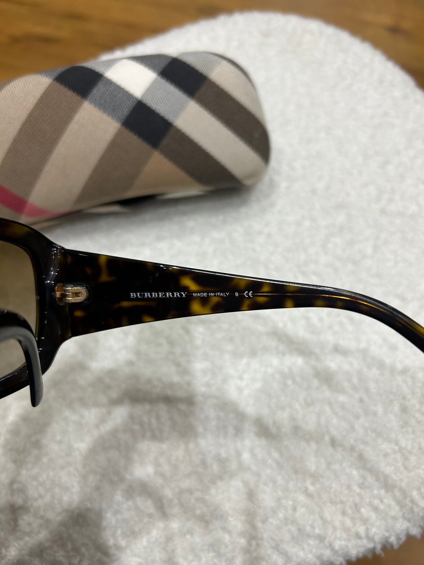Lunettes de soleil Burberry