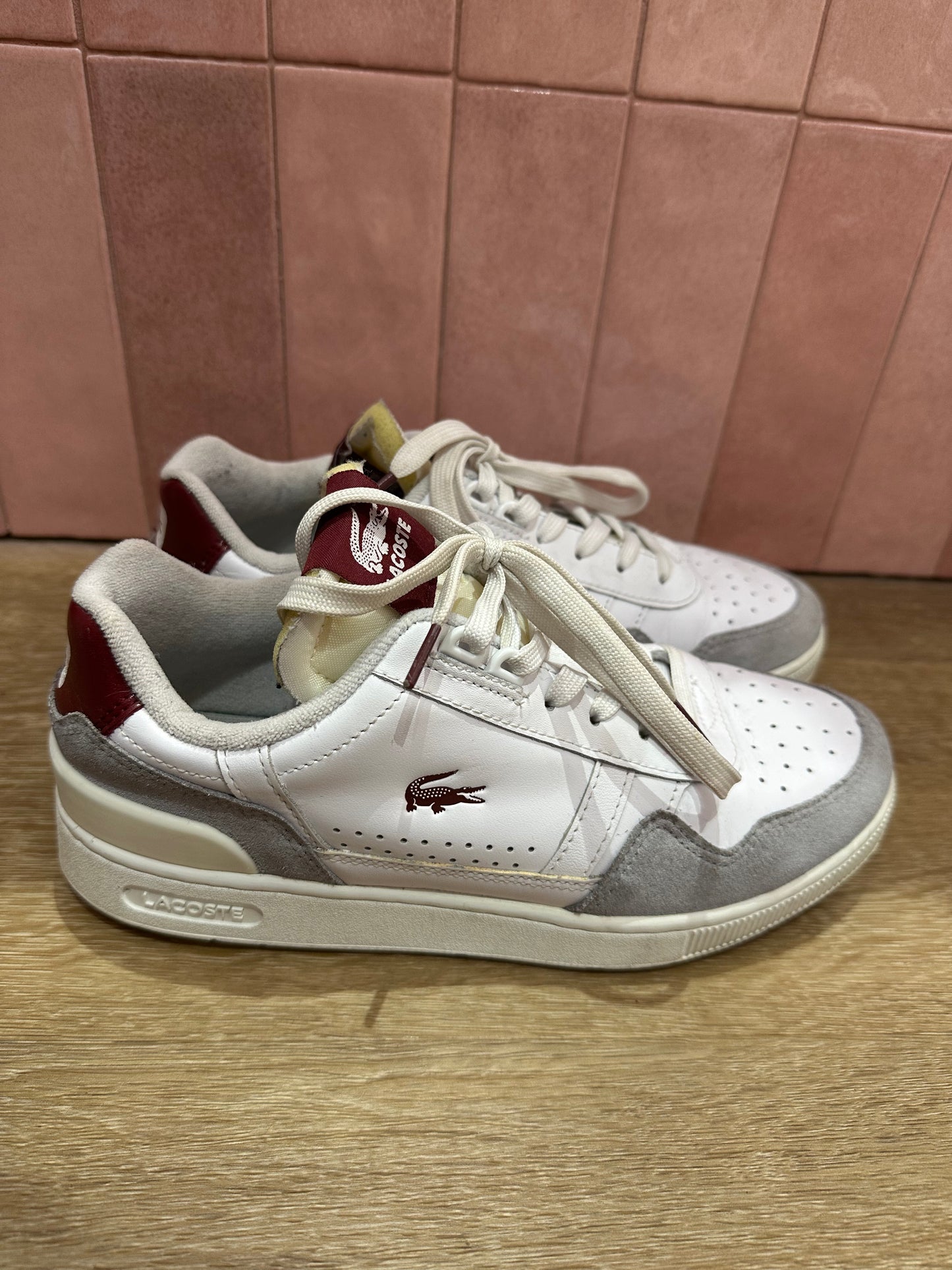 Baskets Lacoste T.39,5