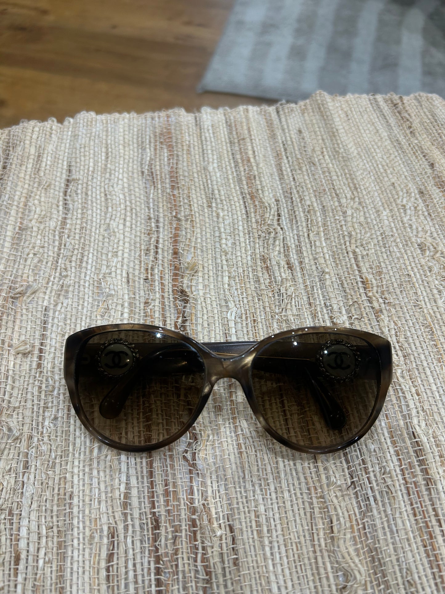Lunettes de soleil Chanel