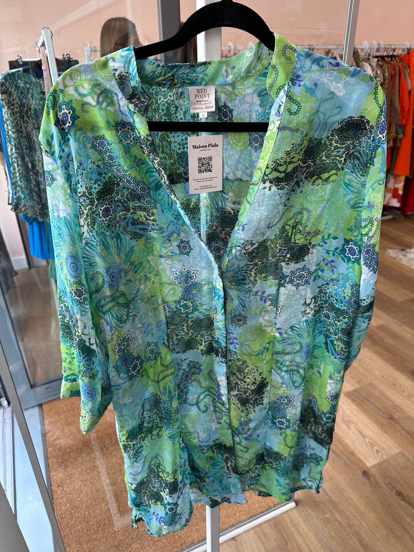Robe Red Point T.M