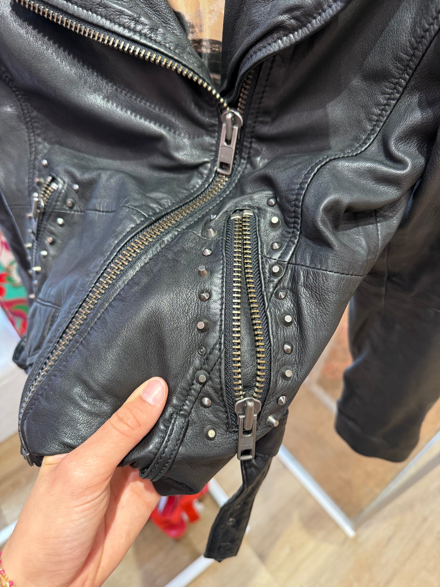 Veste en cuir ikks T.36