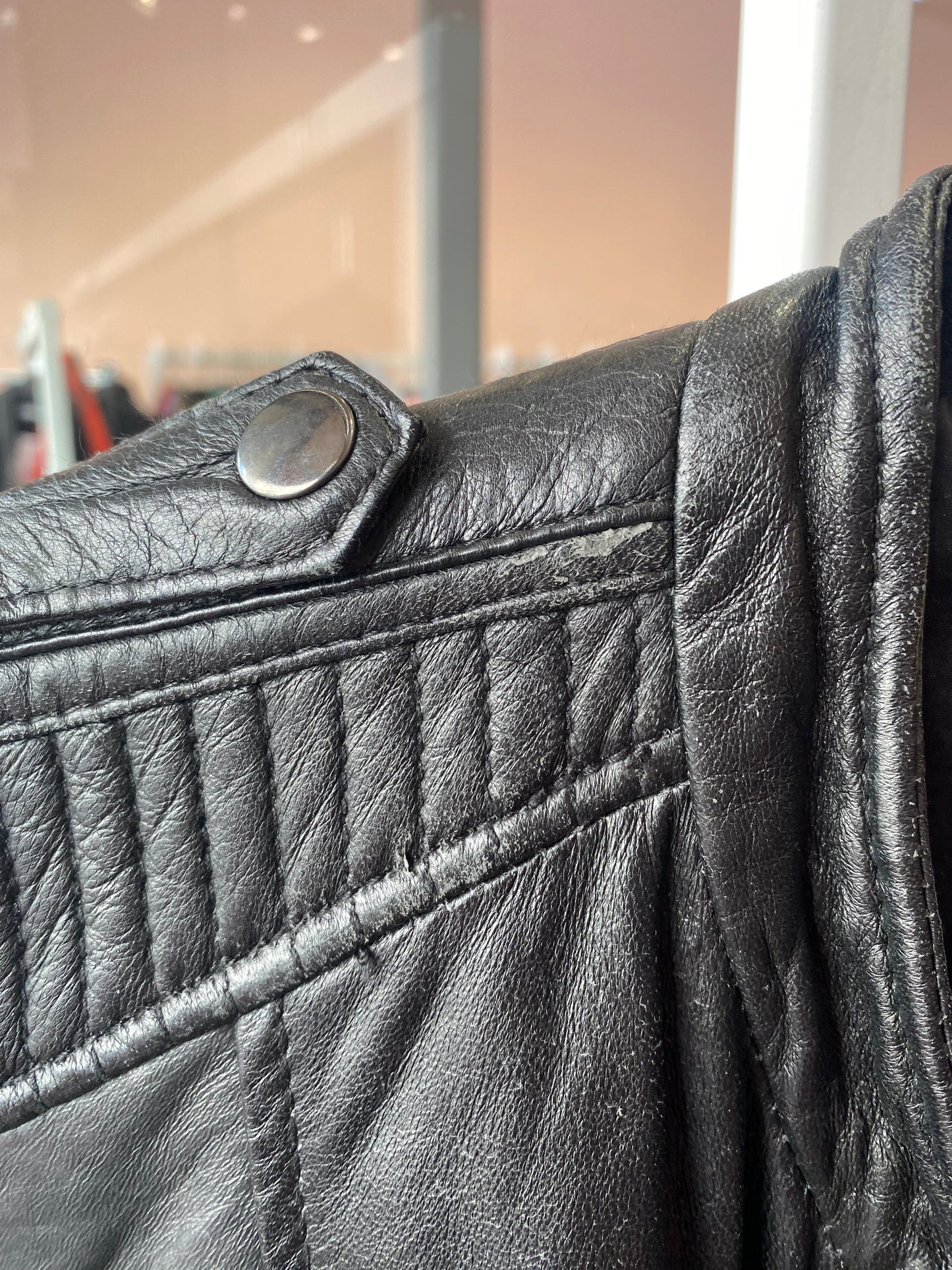 Veste en cuir Naf Naf T.38