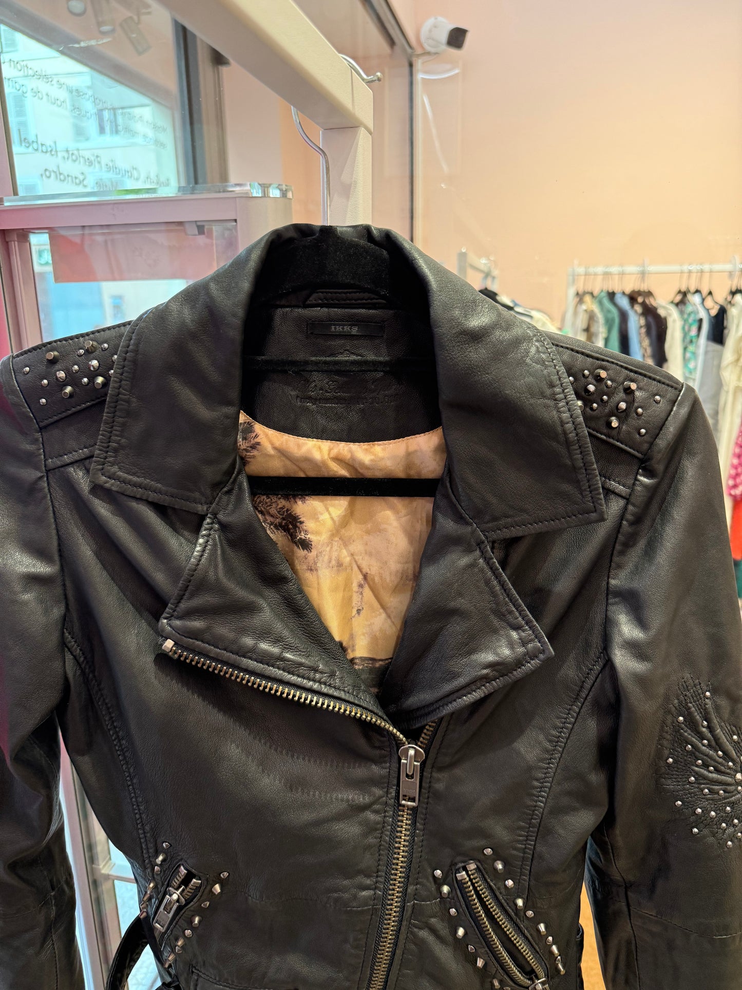 Veste en cuir ikks T.36