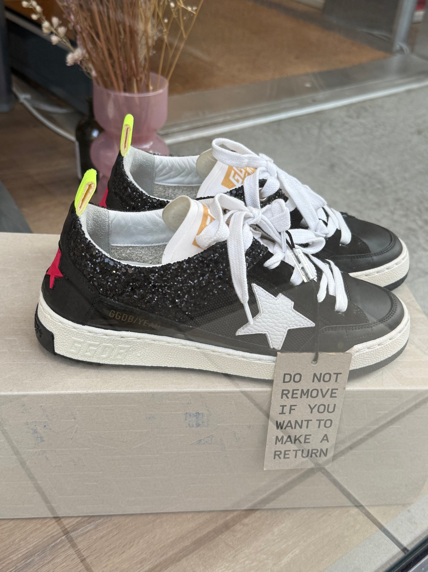 Baskets Noires Golden Goose 37