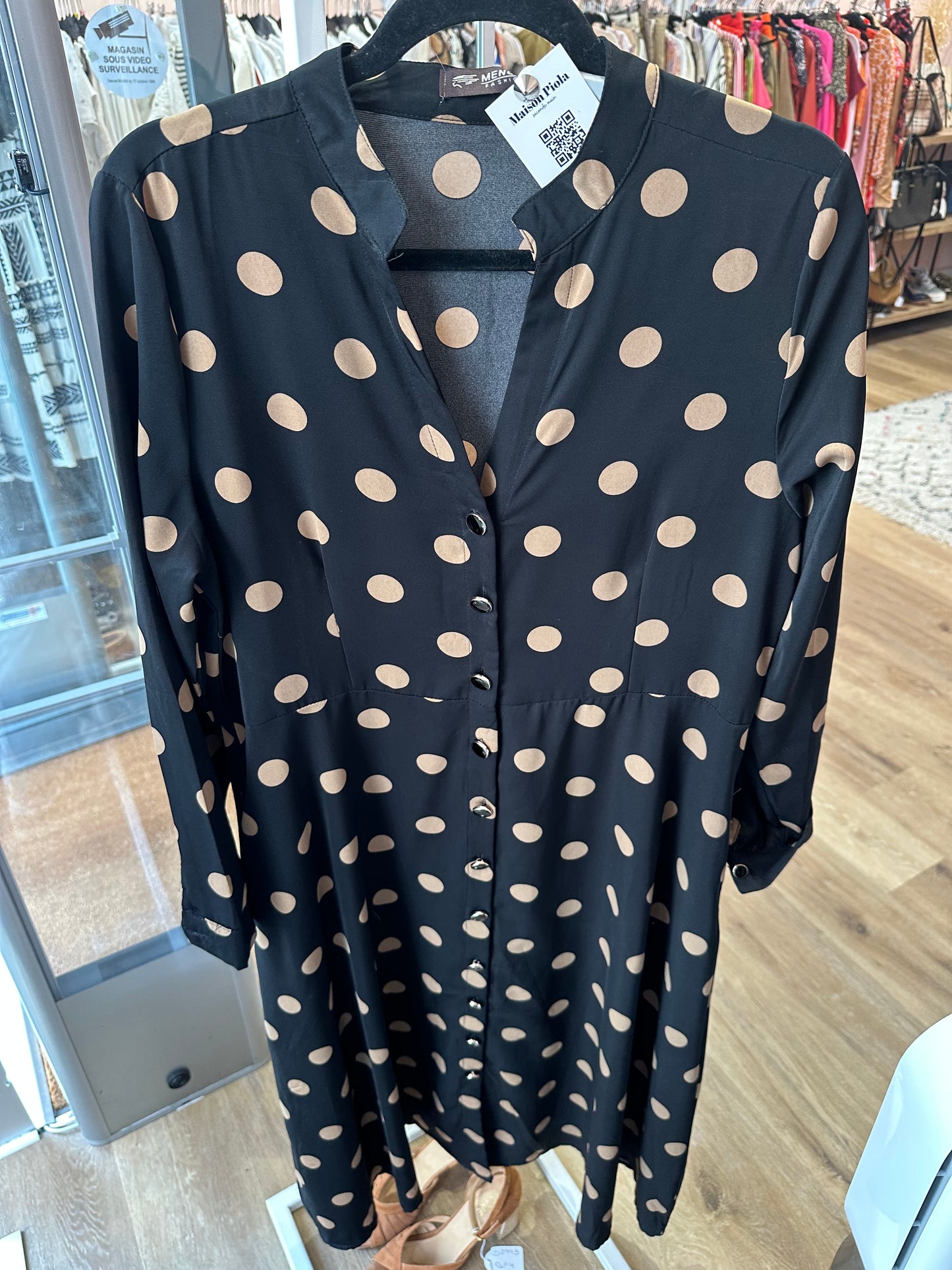 Robe Menglu T.M