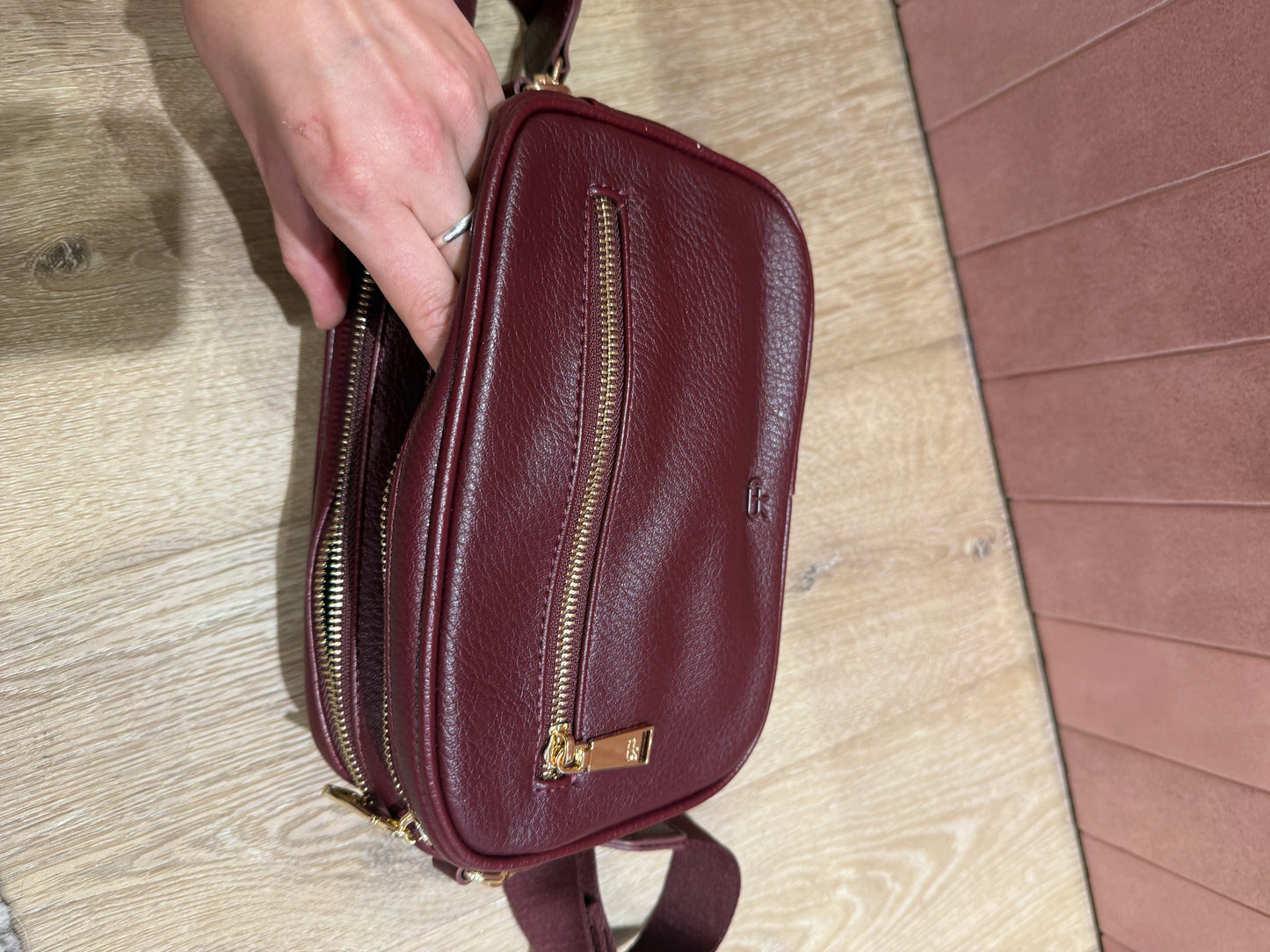 Sac la redoute bordeaux simili cuir