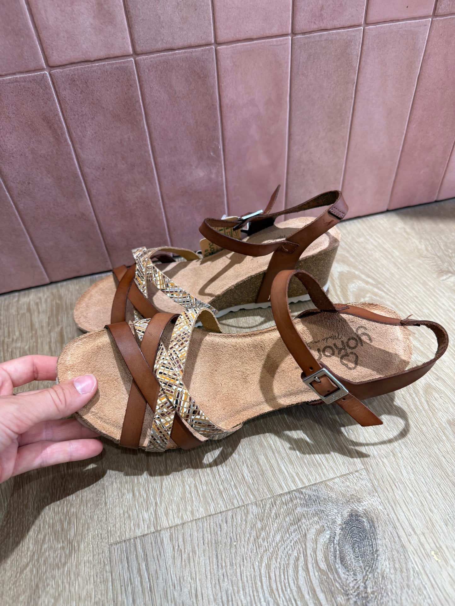 Sandales yokono T.39 cuir