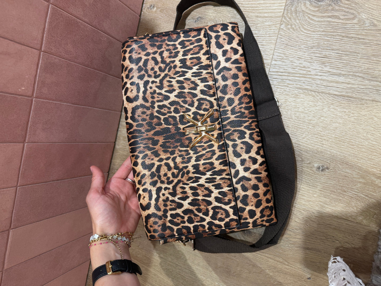 Sac léopard en simili cuir