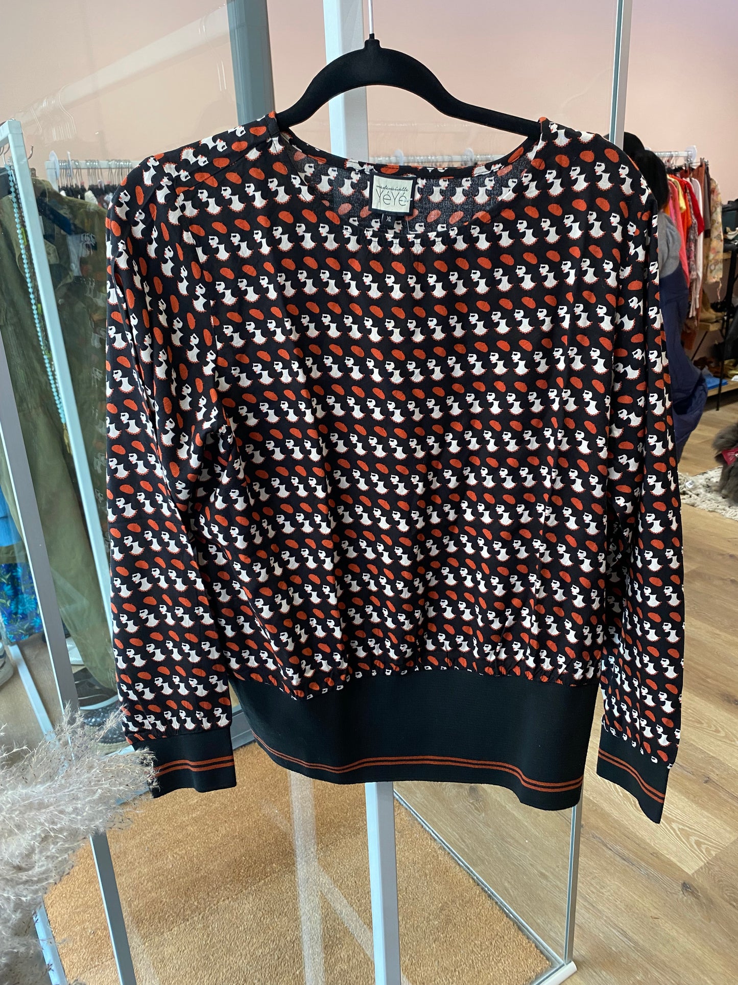 Pull Mademoiselle Yéyé T.XL