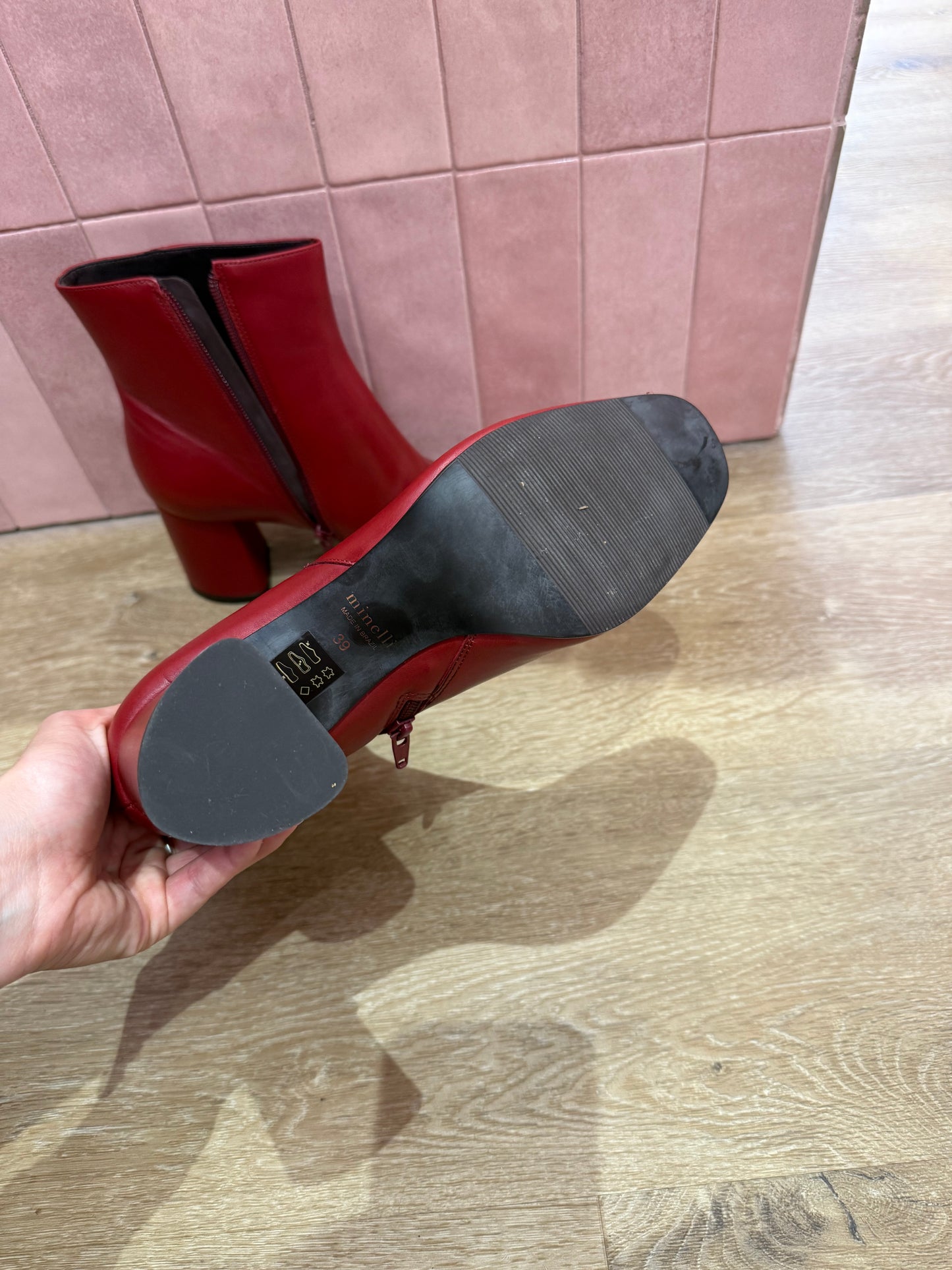Bottines cuir minelli 39