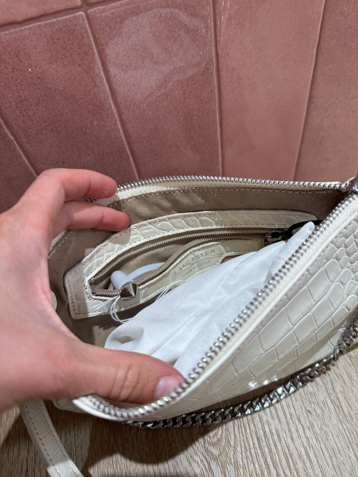 Lancaster sac blanc bandoulière cuir 14/06