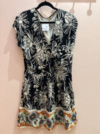 Robe noir et orange Hoss T.L