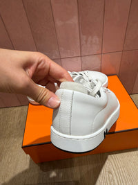 Baskets blanches Hermès T.38 27/08