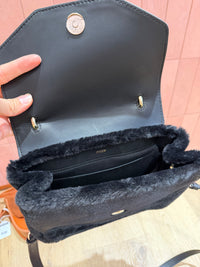 Sac noir effet moumoute Maje 28/08