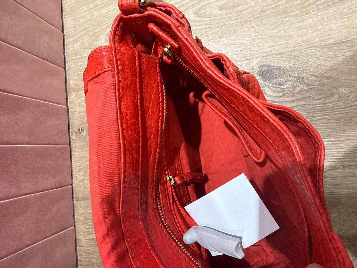 Sac rouge petit mendigote en cuir