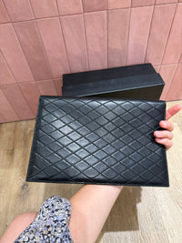 Pochette en cuir saint Laurent 23/06
