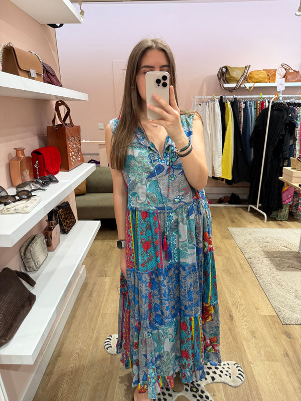 Orientique Robe longue bleu et rouge T.XL 12/07