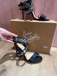 Sandales noires Louboutin T.39 neuf 03/06
