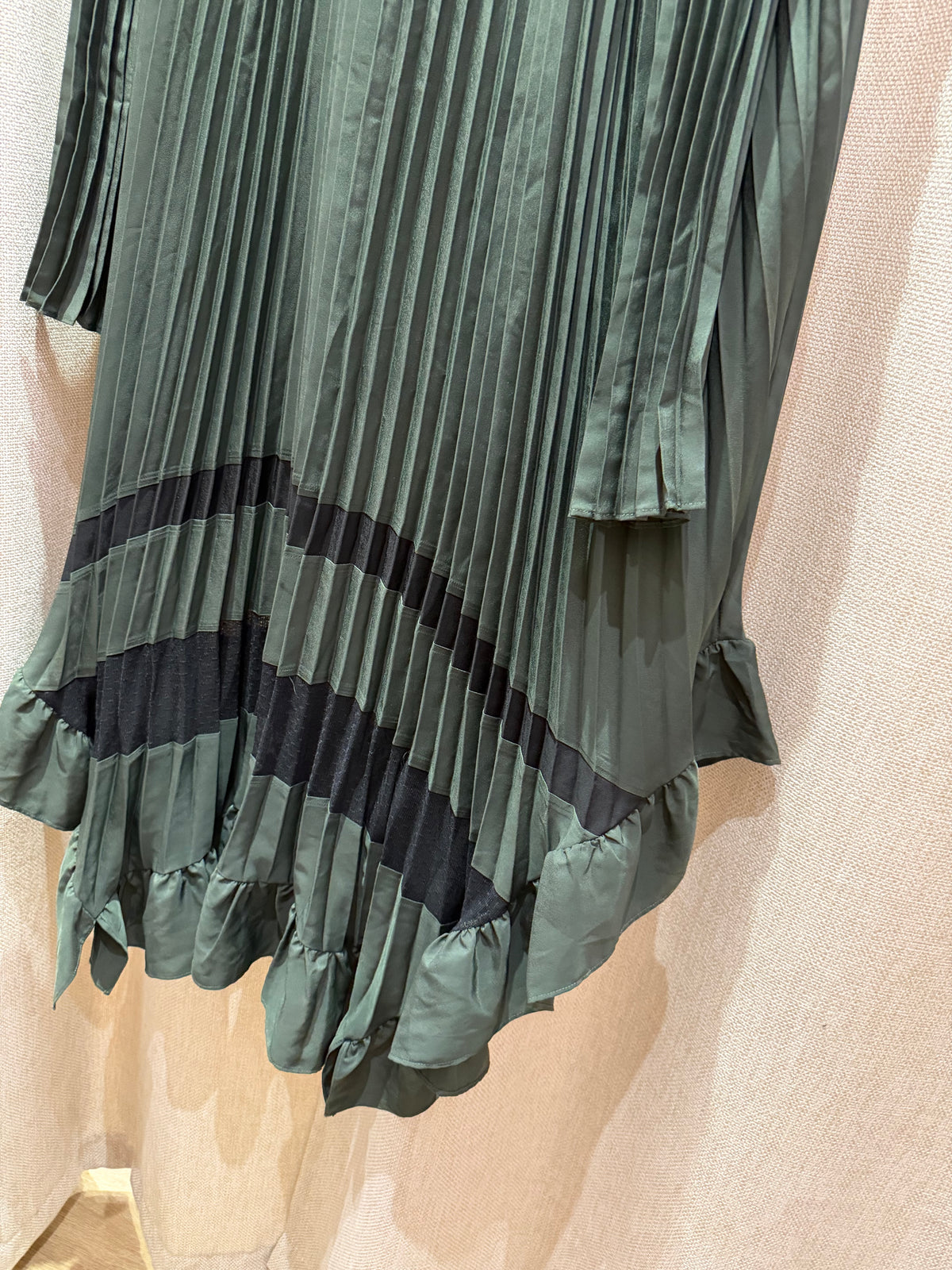 Robe Claudie Pierlot kaki T.38 04/10