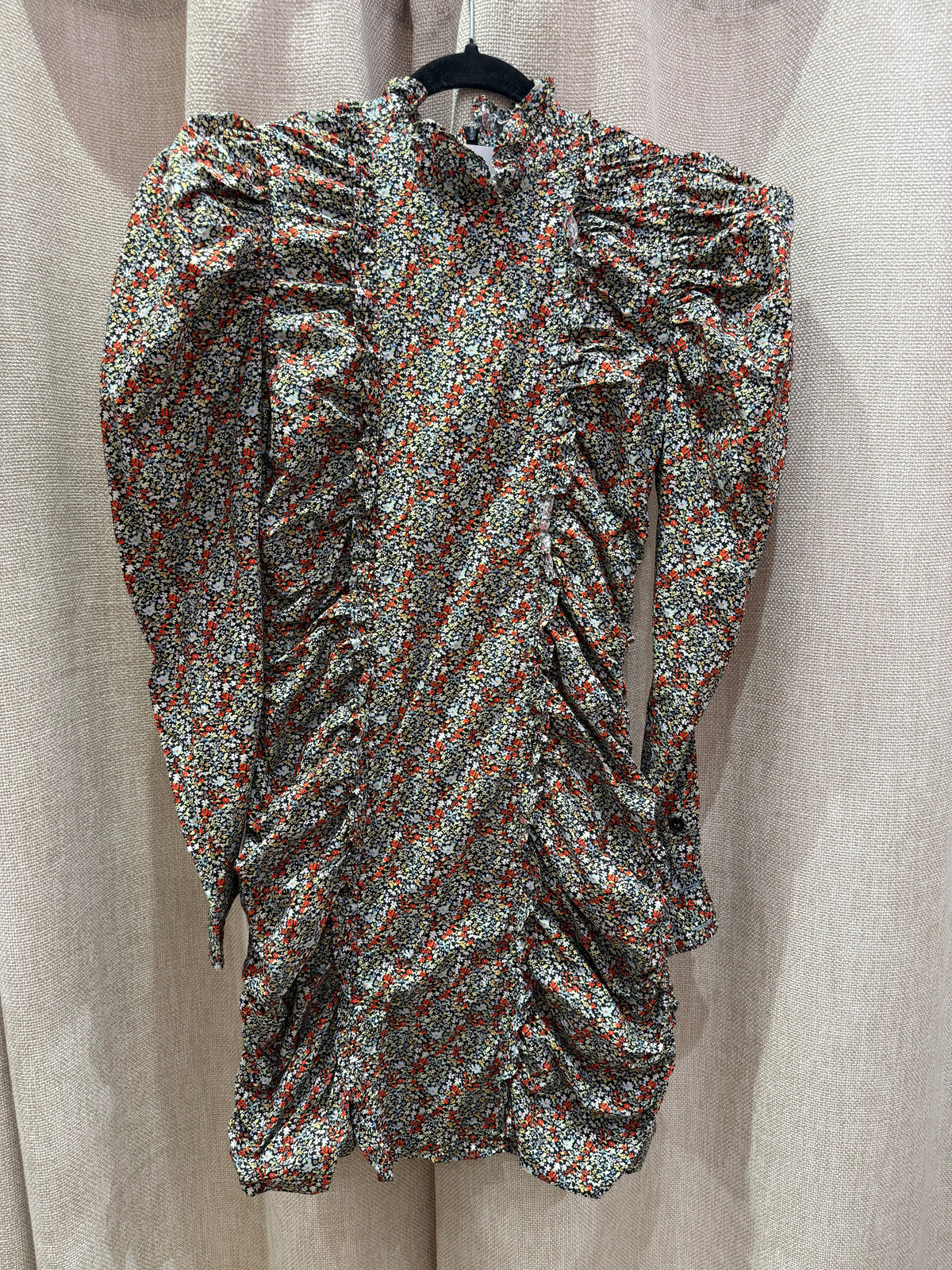 Robe à fleurs (Ganni) — T.36