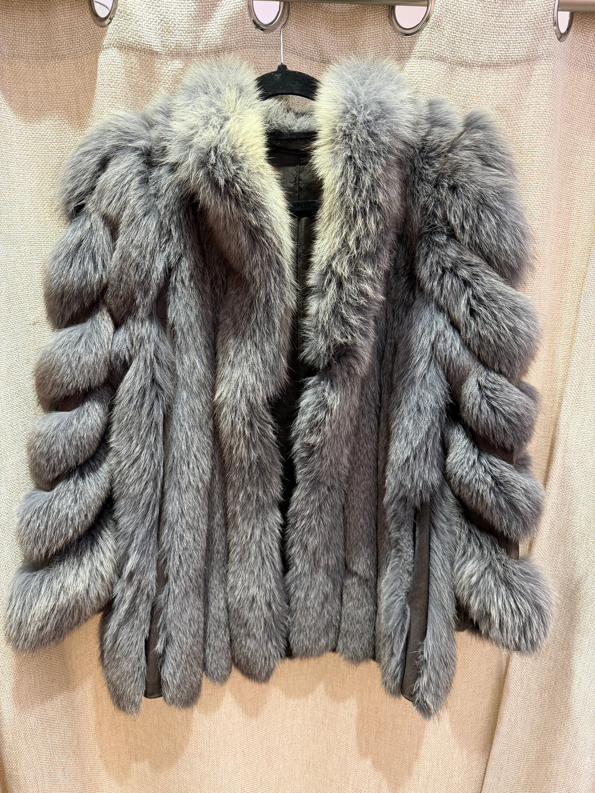 Manteau en vraie fourrure T.36/38 29/09