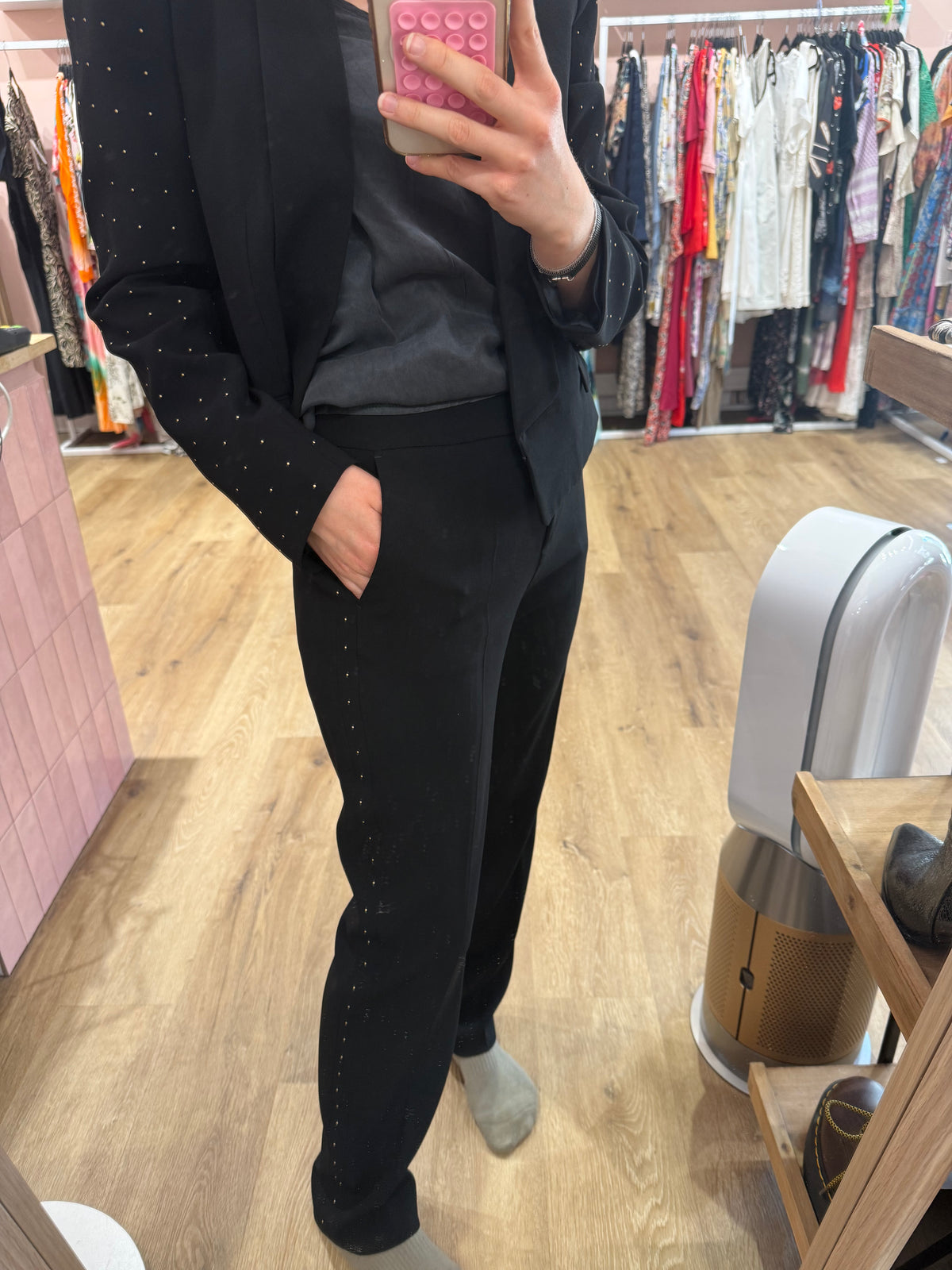 Pantalon noir chic à clous Claudie Pierlot T.40 07/06