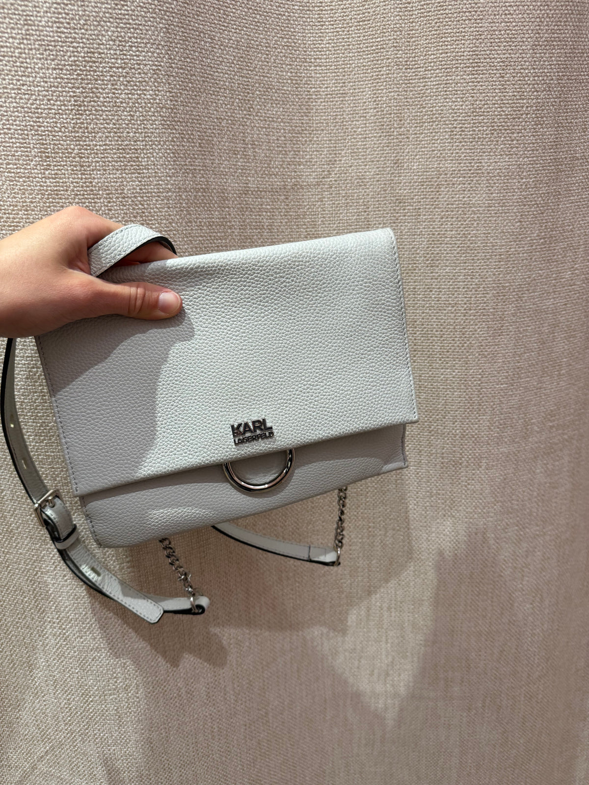 Sac en cuir Karl Lagerfeld 06/06