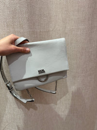 Sac en cuir Karl Lagerfeld 06/06