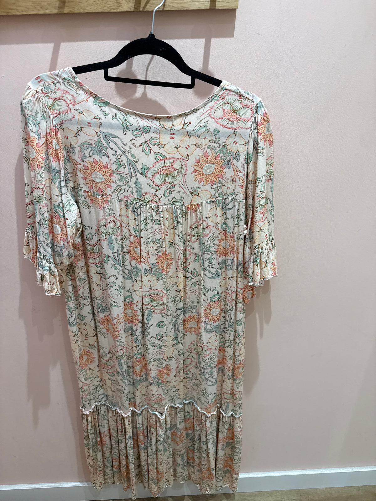 Robe beige et rose By Coco T.U