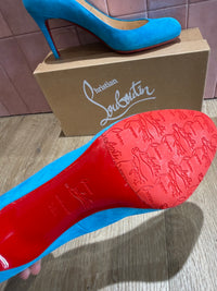 Escarpins Louboutin T.38,5 vente privée