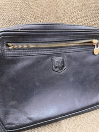 Pochette noire en cuir Céline 18/09