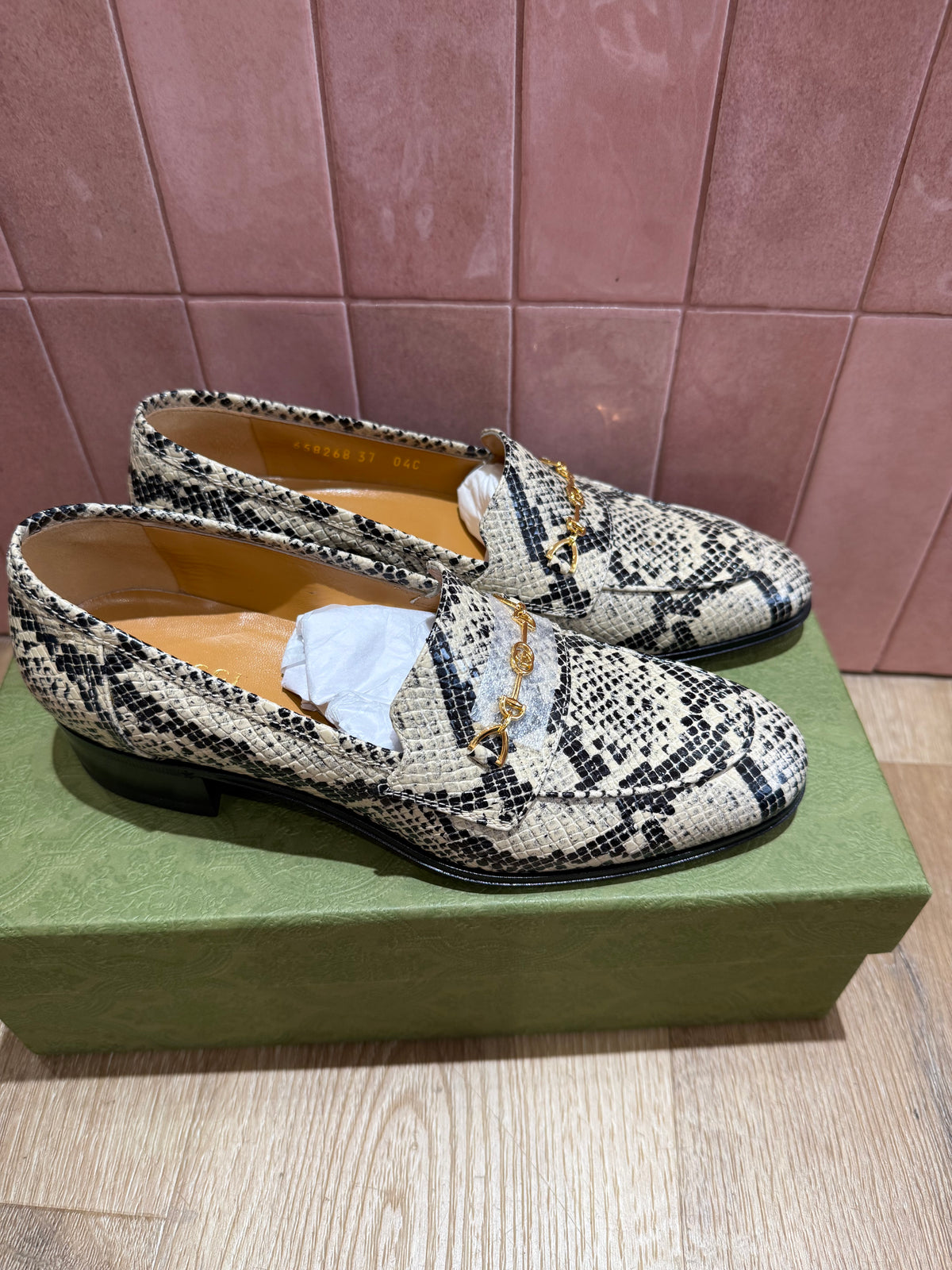 Mocassins Gucci T.37 10/06