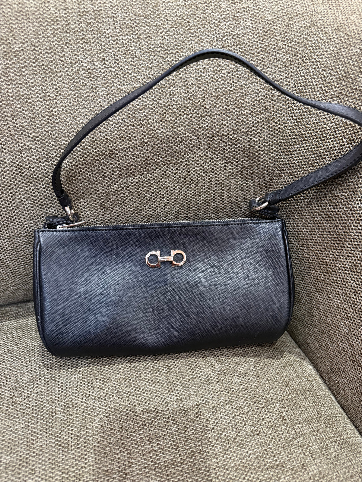 Sac noir cuir Ferragamo