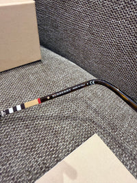 Lunettes de soleil Burberry