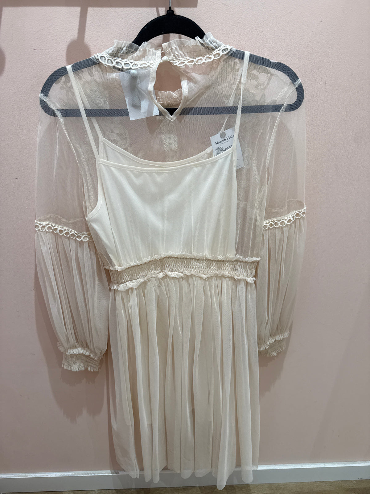 Robe dentelle beige transparente T.U