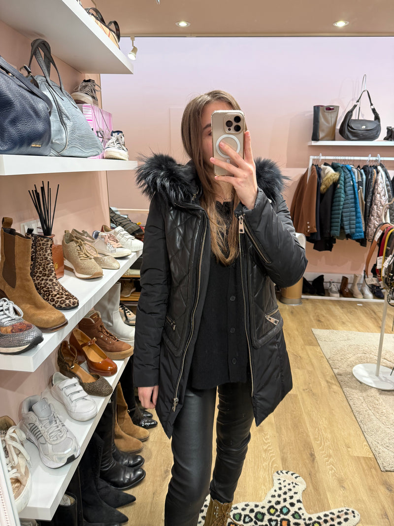 Manteau Riza en cuir T.36