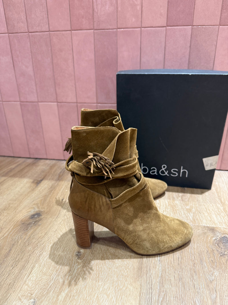 Bottines camel talons Ba&sh T.38
