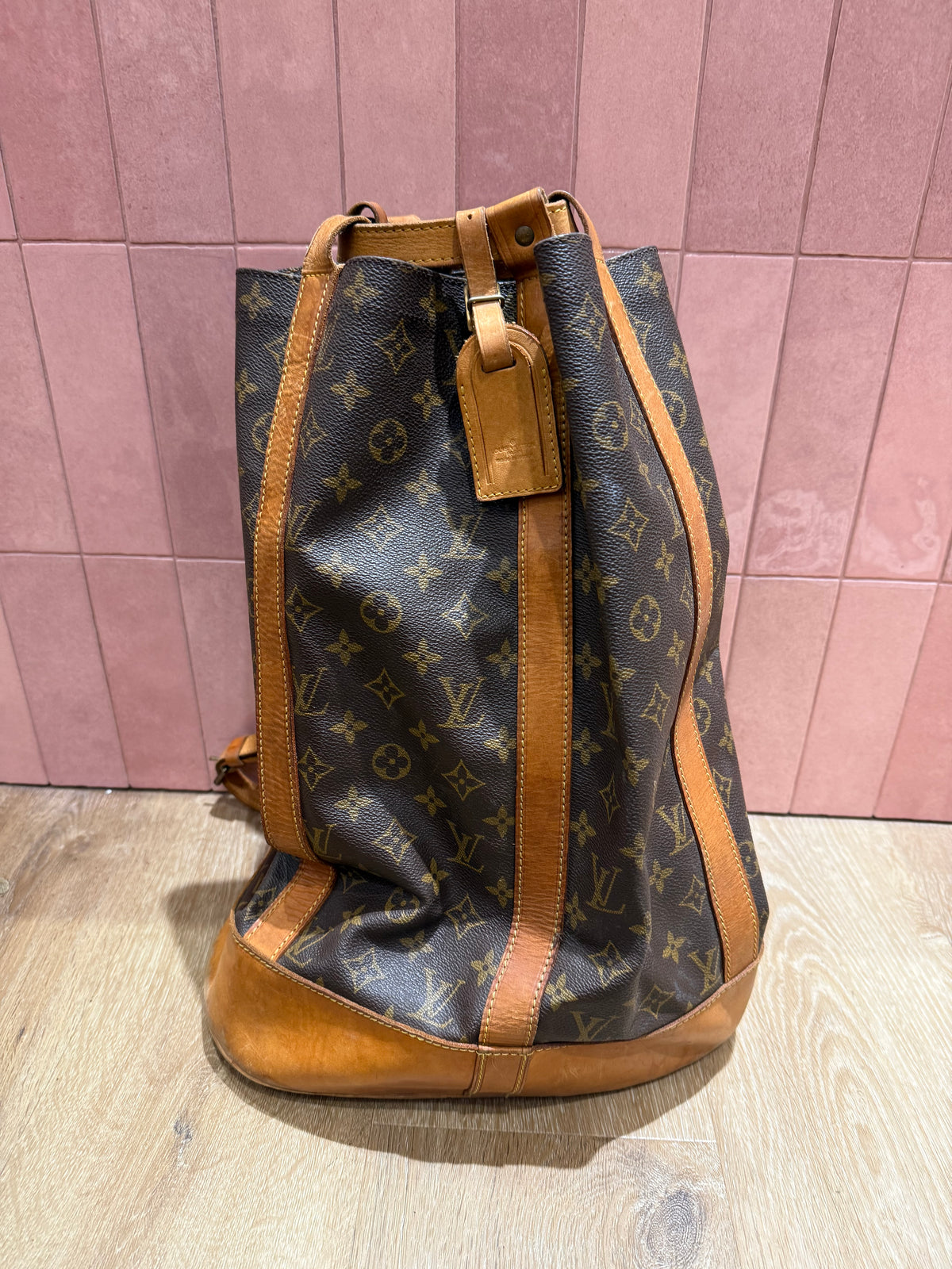 Louis Vuitton – Sac à dos randonnée
