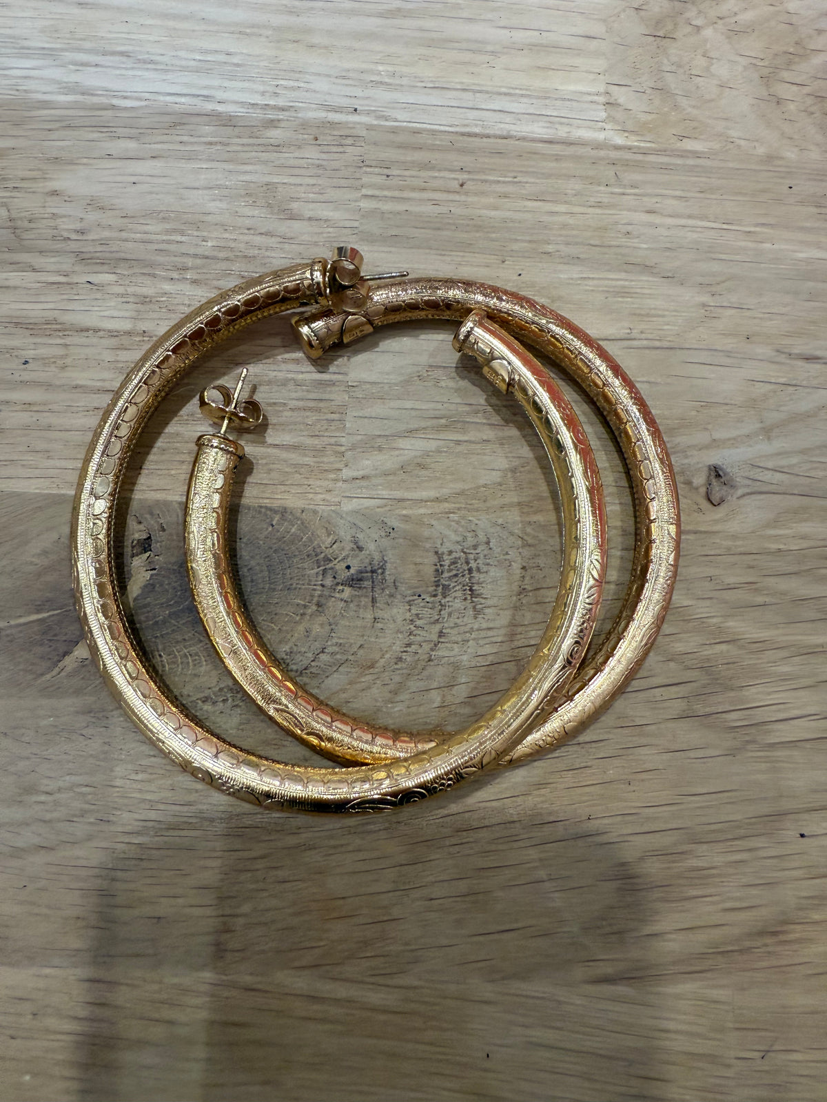 Boucles d’oreilles dorées Gas